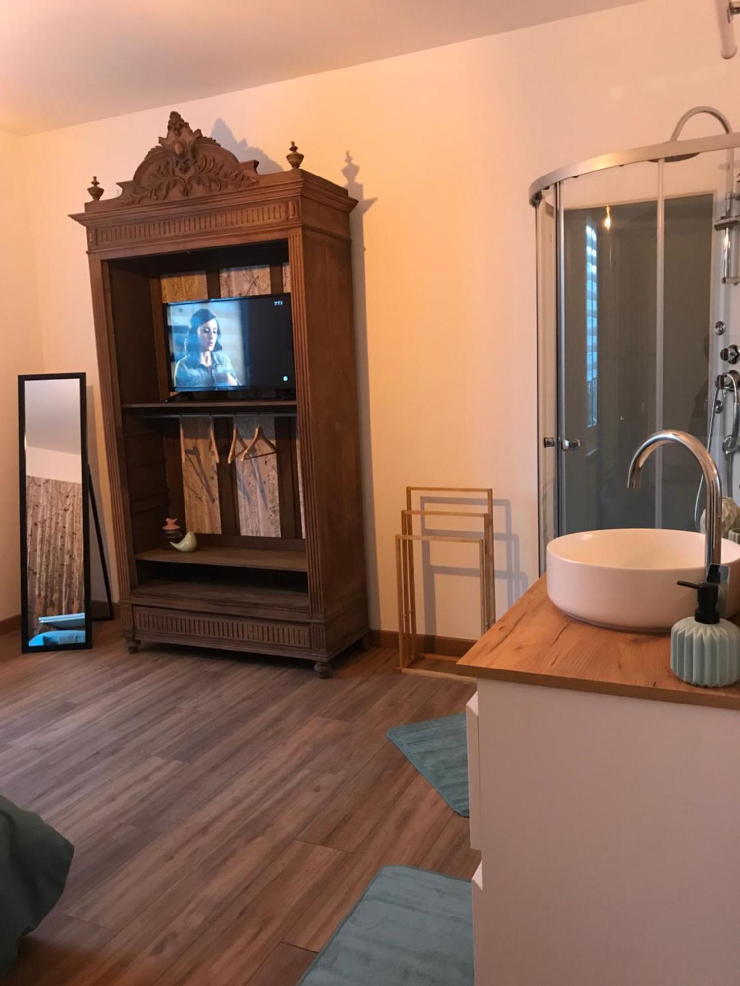 Balade En Foret Saint-Dizier Ngoại thất bức ảnh